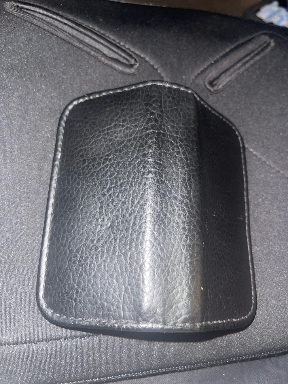 Vintage coed/Men's Travel Grooming Kit with Black Comb and Nail Clippers
